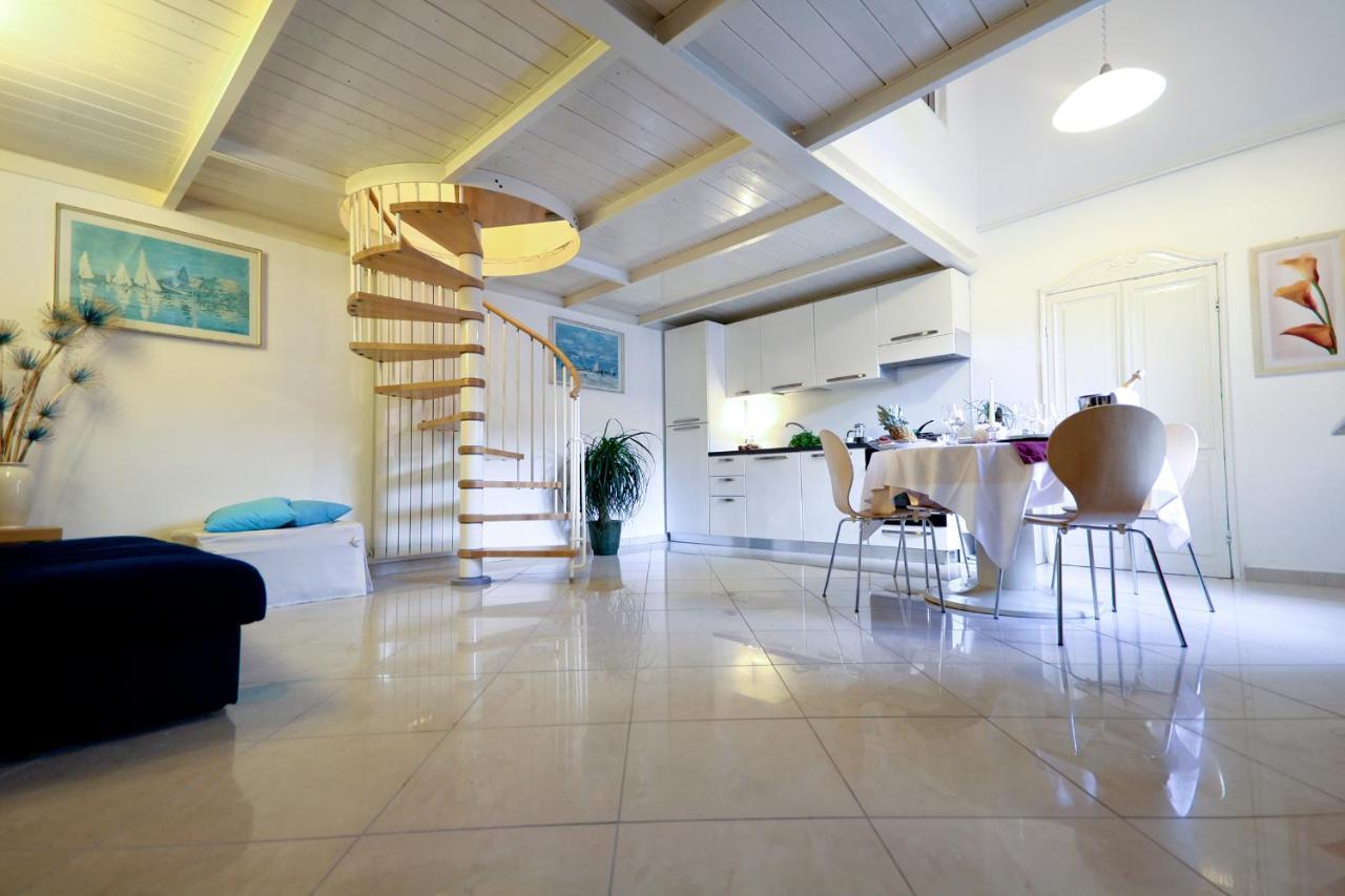 Villa Chiara Marina Trilocale Imperia Zewnętrze zdjęcie
